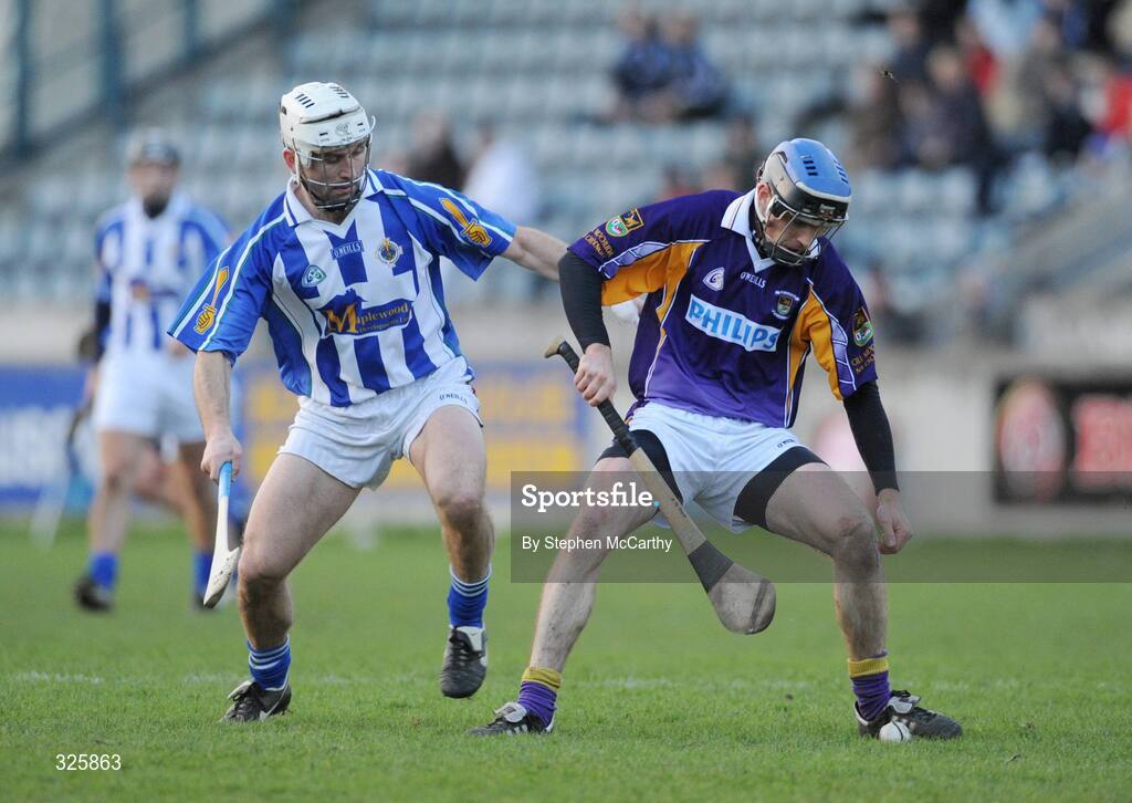1 November 2008; Aodan De Paor, Kilmacud Crokes, in action against David Sweeney, Ballyboden St Endas. Dublin Senior Hurling Final, Ballyboden St Endas v Kilmacud Crokes. Parnell Park, Dublin. Picture credit: Stephen McCarthy / SPORTSFILE