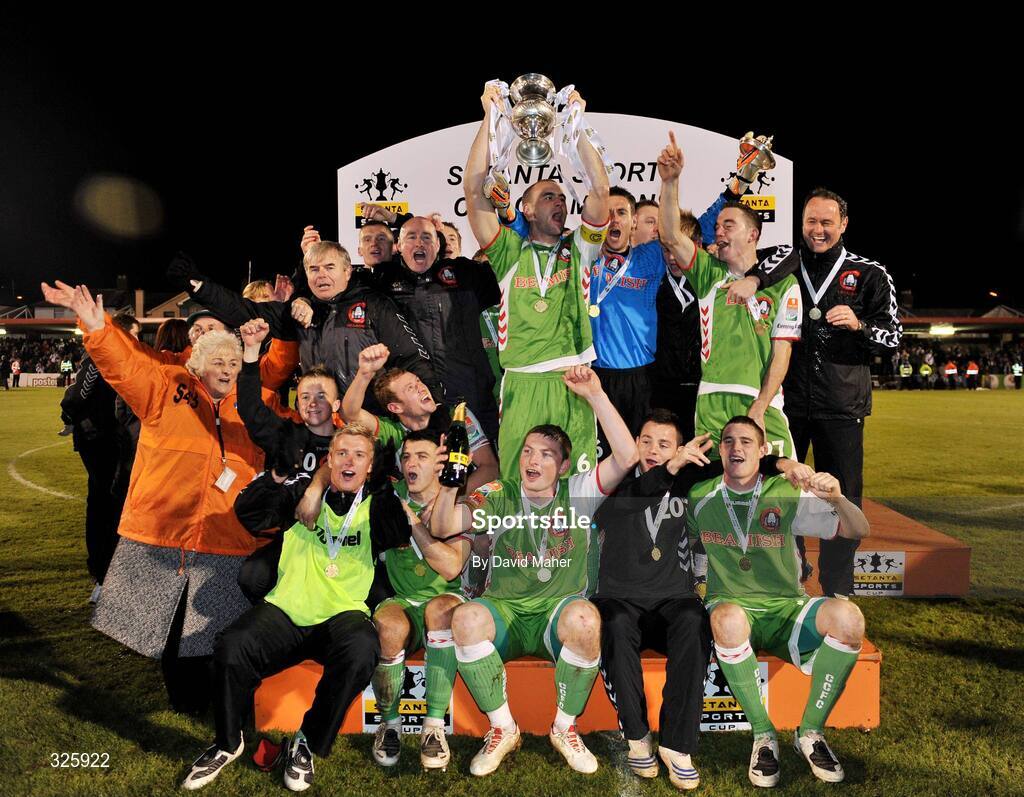 1 November 2008; Cork City players and staff celebrate after winning the Setanta Cup Final. Setanta Sports Cup Final, Cork City v Glentoran, Turners Cross, Cork. Picture credit: David Maher / SPORTSFILE