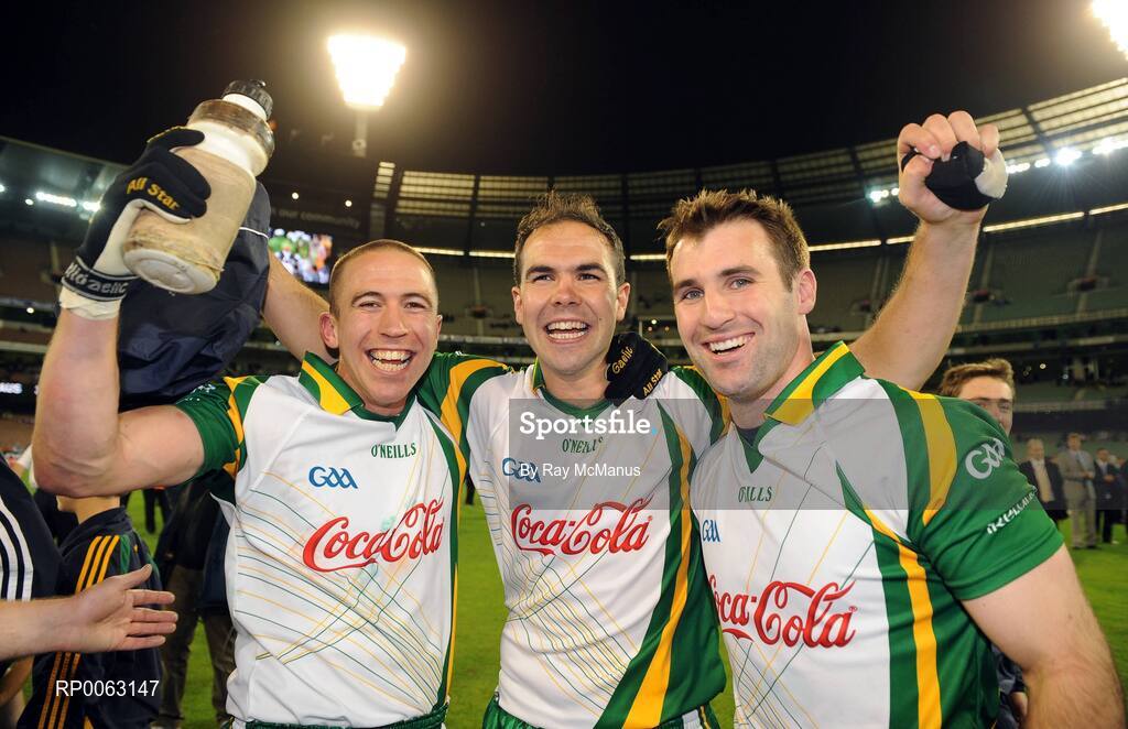 31 October 2008; Ireland players John Keane, Westmeath, Paul Finlay, Monaghan, and Dublin's Bryan Cullen celebrate victory. Toyota International Rules Series, Australia v Ireland, Melbourne Cricket Ground, Melbourne, Australia. Picture credit: Ray McManus / SPORTSFILE