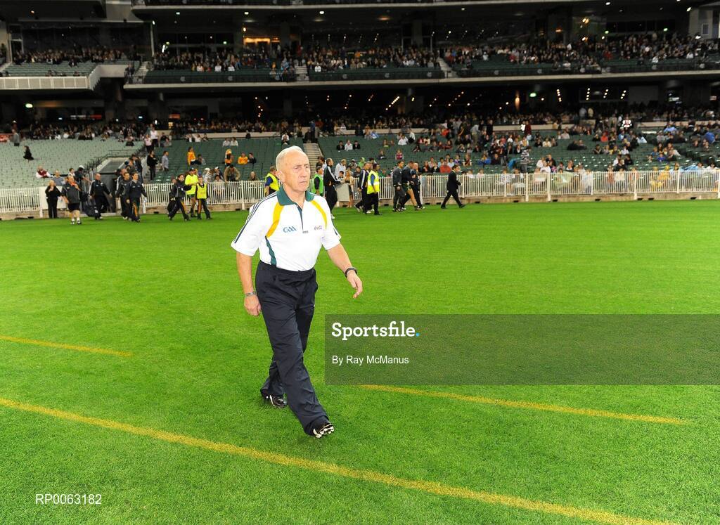 31 October 2008; Ireland manager Sean Boylan arrives for the game. Toyota International Rules Series, Australia v Ireland, Melbourne Cricket Ground, Melbourne, Australia. Picture credit: Ray McManus / SPORTSFILE