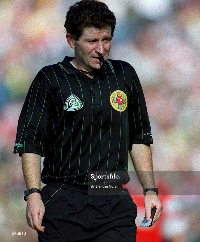 2 September 2000; Referee Brian White during the Bank of Ireland All-Ireland Senior Football Championship Semi-Final Replay match between Kerry and Armagh at Croke Park in Dublin. Photo by Brendan Moran/Sportsfile