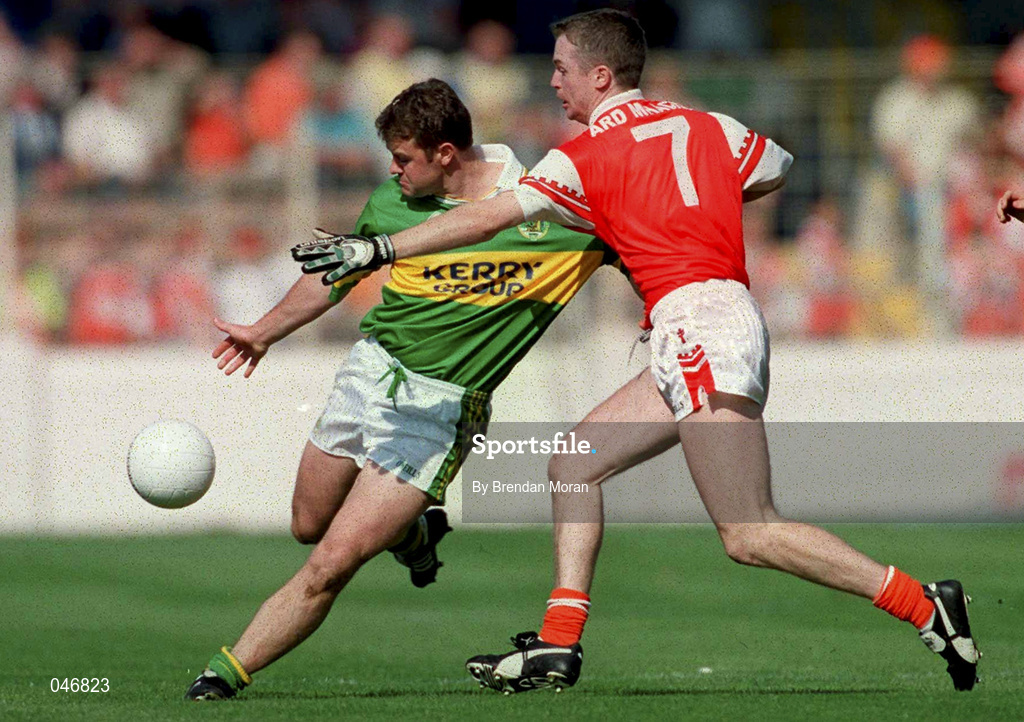 2 September 2000; Denis O'Dwyer of Kerry during the Bank of Ireland All-Ireland Senior Football Championship Semi-Final Replay match between Kerry and Armagh at Croke Park in Dublin. Photo by Brendan Moran/Sportsfile