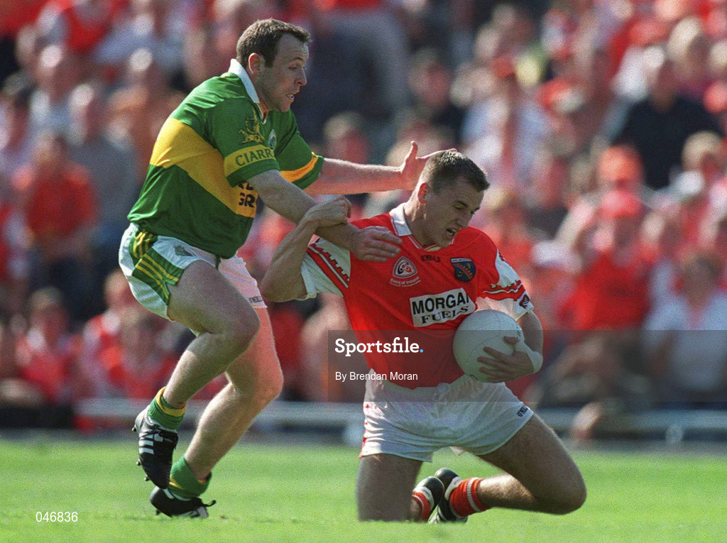 2 September 2000; Paddy McKeever of Armagh in action against Seamus Moynihan of Kerry during the Bank of Ireland All-Ireland Senior Football Championship Semi-Final Replay match between Kerry and Armagh at Croke Park in Dublin. Photo by Brendan Moran/Sportsfile