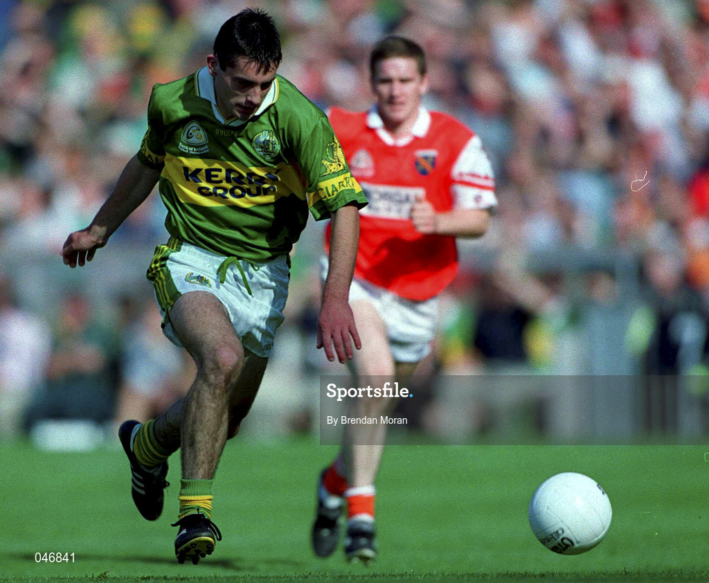2 September 2000; Tom O'Sullivan of Kerry during the Bank of Ireland All-Ireland Senior Football Championship Semi-Final Replay match between Kerry and Armagh at Croke Park in Dublin. Photo by Brendan Moran/Sportsfile
