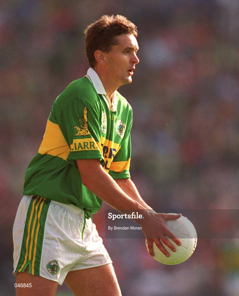 2 September 2000; Maurice Fitzgerald of Kerry during the Bank of Ireland All-Ireland Senior Football Championship Semi-Final Replay match between Kerry and Armagh at Croke Park in Dublin. Photo by Brendan Moran/Sportsfile