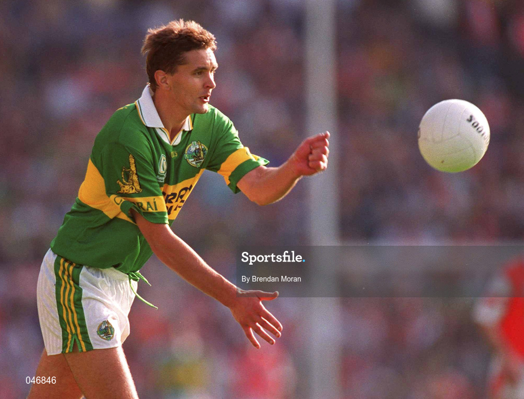 2 September 2000; Maurice Fitzgerald of Kerry during the Bank of Ireland All-Ireland Senior Football Championship Semi-Final Replay match between Kerry and Armagh at Croke Park in Dublin. Photo by Brendan Moran/Sportsfile