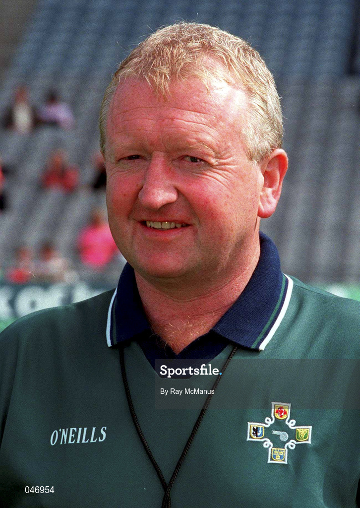 10 September 2000; Referee Johnny Hayes during the All-Ireland Senior Hurling Championship Final match between Kilkenny and Offaly at Croke Park in Dublin. Photo by Ray McManus/Sportsfile