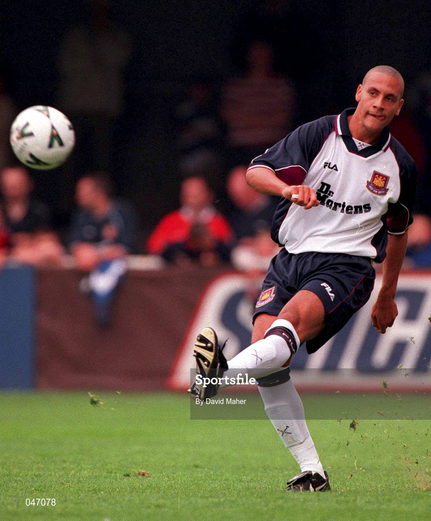23 July 2000; Rio Ferdinand of West Ham during the Pre-Season Friendly match between St Patrick's Athletic and West Ham United at Richmond Park in Dublin Photo by David Maher/Sportsfile