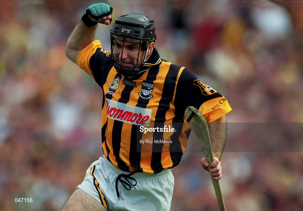 10 September 2000; DJ Carey of Kilkenny celebrates scoring his sides first goal during the All-Ireland Senior Hurling Championship Final match between Kilkenny and Offaly at Croke Park in Dublin. Photo by Ray McManus/Sportsfile