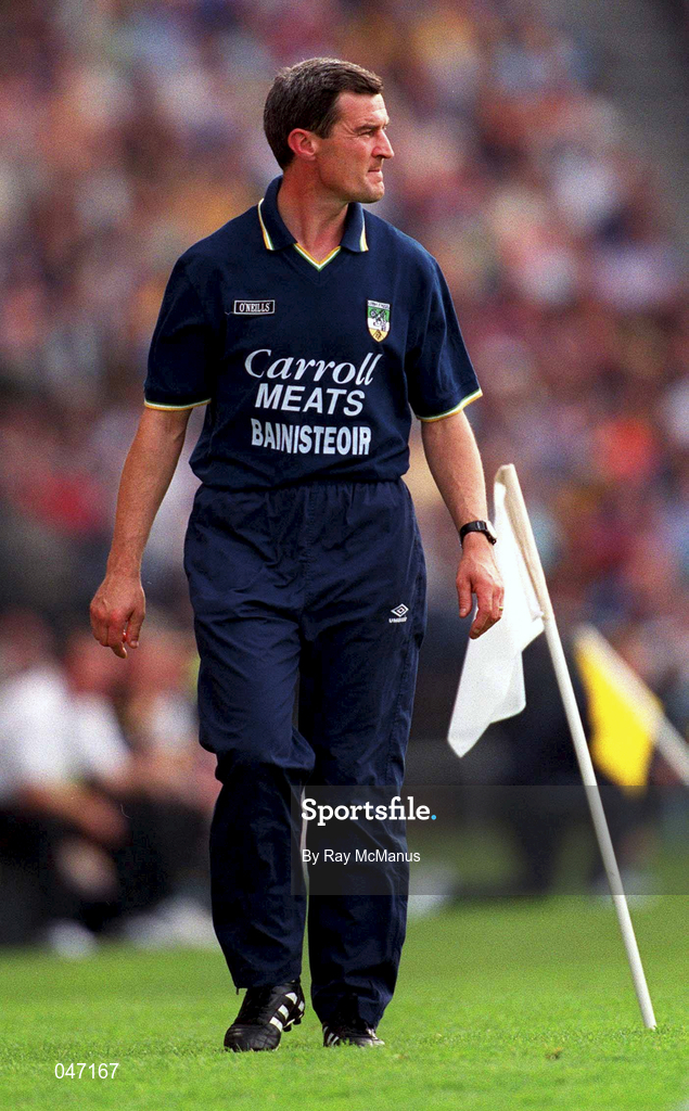 10 September 2000; Offaly manager Pat Fleury during the All-Ireland Senior Hurling Championship Final match between Kilkenny and Offaly at Croke Park in Dublin. Photo by Ray McManus/Sportsfile