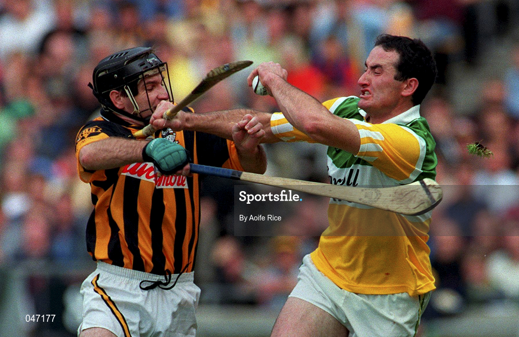 10 September 2000; Kevin Kinahan of Offaly is tackled by DJ Carey of Kilkenny during the All-Ireland Senior Hurling Championship Final match between Kilkenny and Offaly at Croke Park in Dublin. Photo by Aoife Rice/Sportsfile