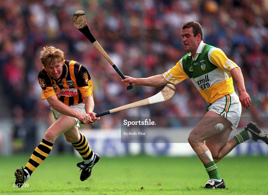 10 September 2000; John Power of Kilkenny in action against Kevin Martin of Offaly during the All-Ireland Senior Hurling Championship Final match between Kilkenny and Offaly at Croke Park in Dublin. Photo by Aoife Rice/Sportsfile