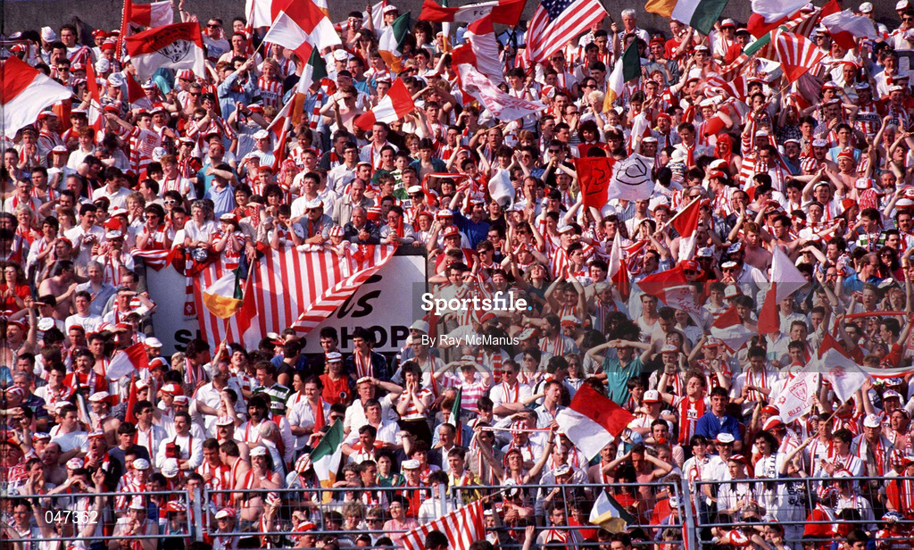 30 April 1989; Supporters during the Fai Cup Final match between Derry City and Cork City at Dalymount Park in Dublin. Photo by Ray McManus/Sportsfile