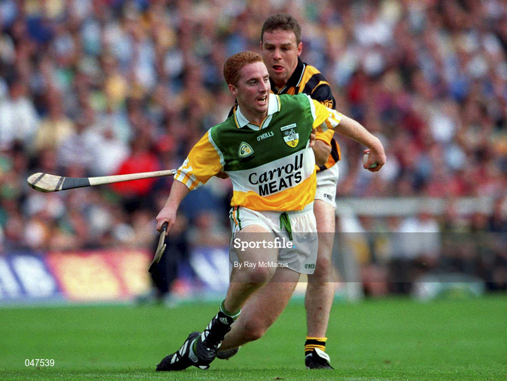 10 September 2000; Simon Whelaha of Offaly in action against Charlie Carter of Kilkenny during the All-Ireland Senior Hurling Championship Final match between Kilkenny and Offaly at Croke Park in Dublin. Photo by Ray McManus/Sportsfile