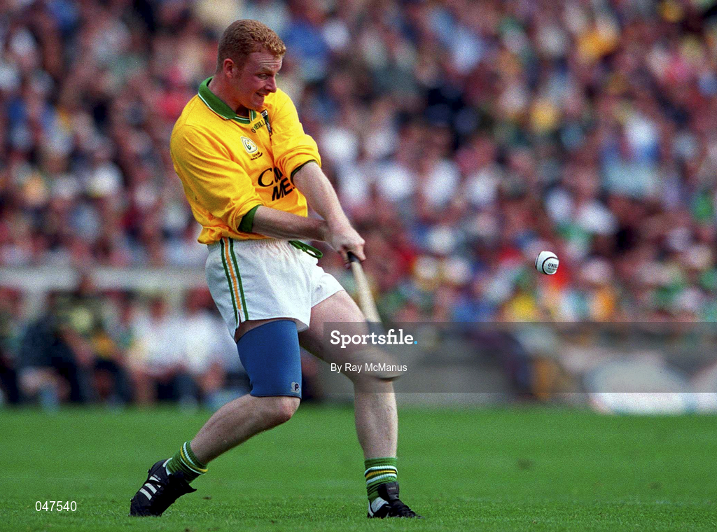 10 September 2000; Stephen Byrne of Offaly during the All-Ireland Senior Hurling Championship Final match between Kilkenny and Offaly at Croke Park in Dublin. Photo by Ray McManus/Sportsfile