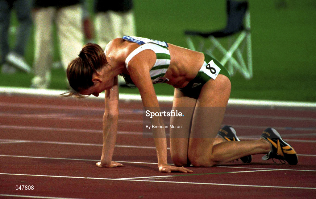 22 September 2000; Ireland's Breda Dennehy Willis after finishing the first of the Women's 5000m heats. Stadium Australia, Sydney Olympic Park. Homebush Bay, Sydney, Australia. Photo by Brendan Moran/Sportsfile