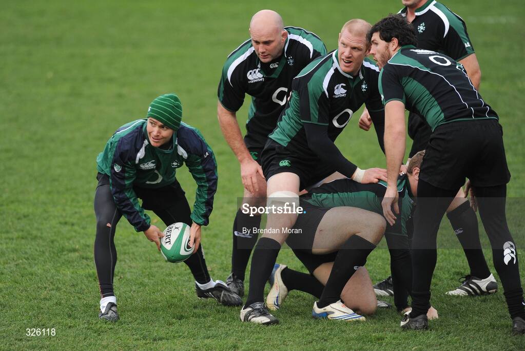 3 November 2008; Scrum-half Eoin Reddan takes the ball away from a ruck watched by team-mates John Hayes, Paul O'Connell and Shane Horgan during Ireland Rugby Squad Training. Donnybrook Stadium, Donnybrook, Dublin. Picture credit: Brendan Moran / SPORTSFILE