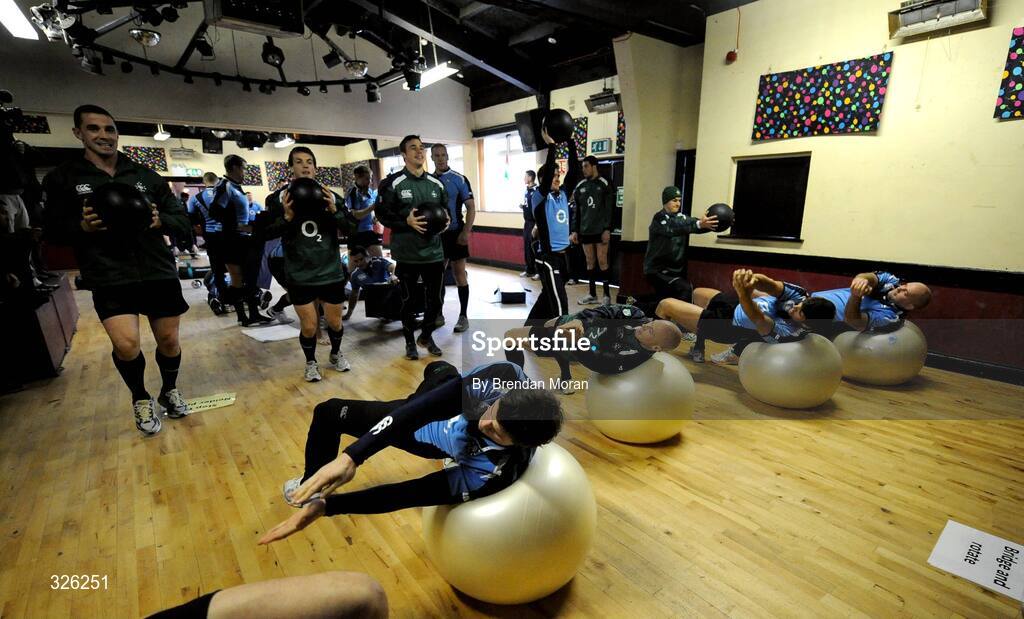 4 November 2008; Members of the Irish rugby squad do some warm-up exercises during Ireland Rugby Squad Training. Donnybrook Stadium, Donnybrook, Dublin. Picture credit: Brendan Moran / SPORTSFILE