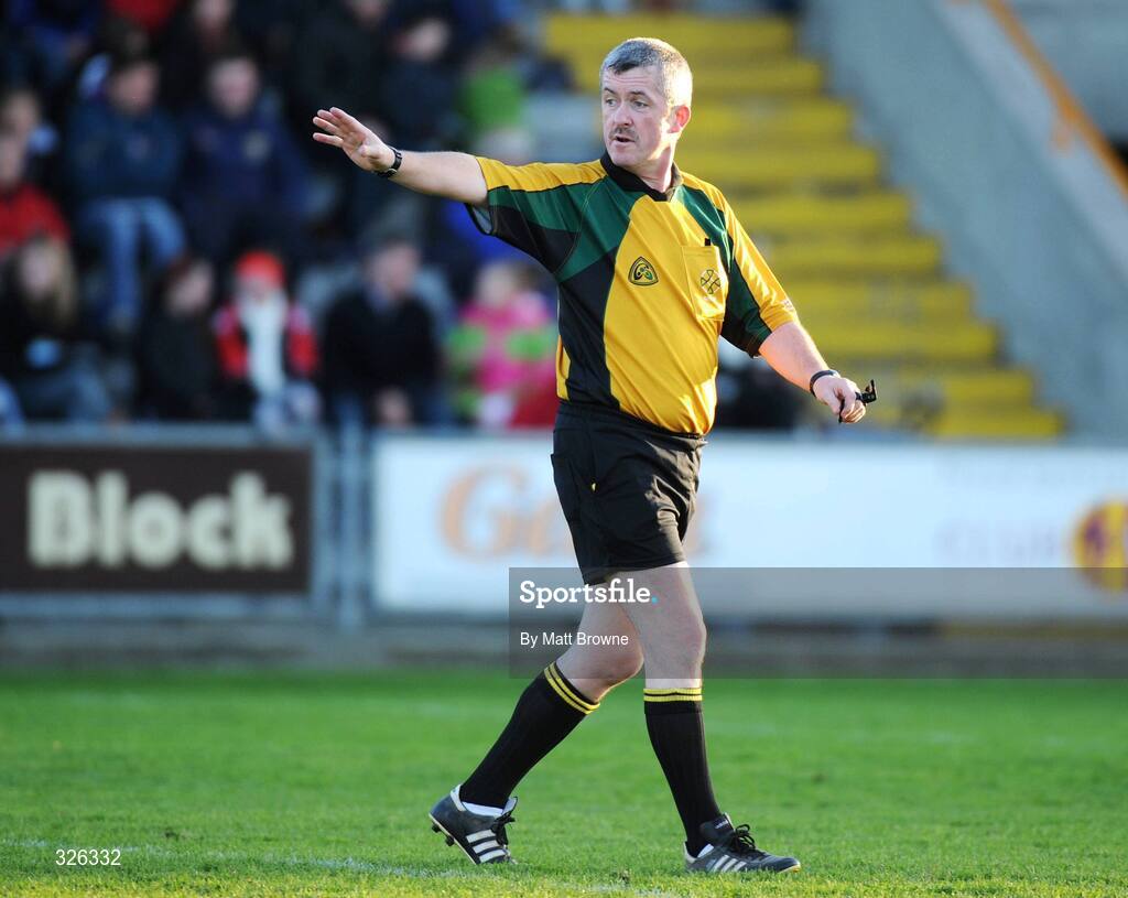 2 November 2008; Joe Kelly, Referee. Wexford Senior Hurling Final, Oulart the Ballagh v St Martin's, Wexford Park, Wexford. Picture credit: Matt Browne / SPORTSFILE