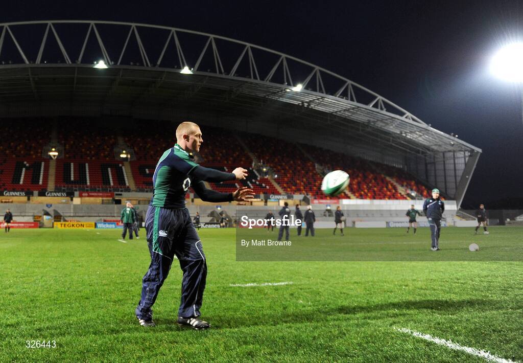 6 November 2008; Keith Earls in action during Ireland rugby squad training. Thomond Park, Limerick. Picture credit: Matt Browne / SPORTSFILE