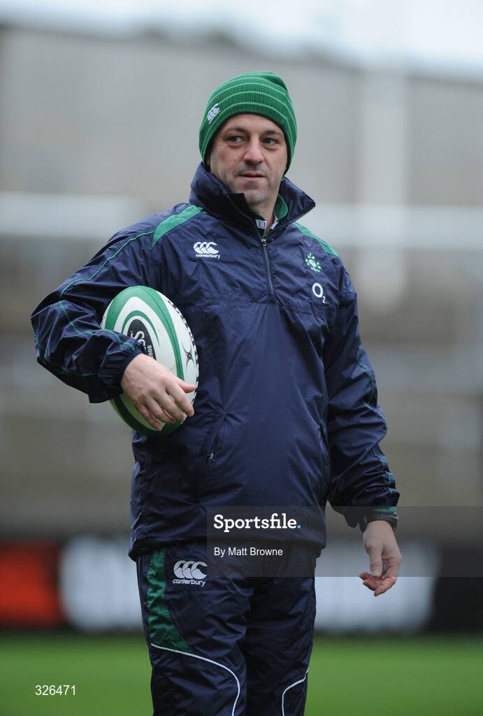 7 November 2008; Kicking coach Mark Tainton during Ireland rugby squad Captain's Run. Thomond Park, Limerick. Picture credit: Matt Browne / SPORTSFILE