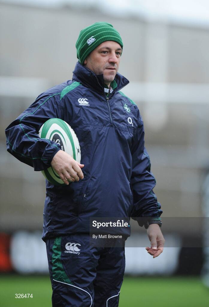 7 November 2008; Kicking coach Mark Tainton during Ireland rugby squad Captain's Run. Thomond Park, Limerick. Picture credit: Matt Browne / SPORTSFILE