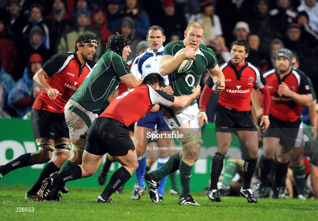 8 November 2008; Ireland's Paul O'Connell is tackled by Canada's Aaron Carpenter. Guinness Autumn Internationals, Ireland v Canada, Thomond Park, Limerick. Picture credit: Brendan Moran / SPORTSFILE
