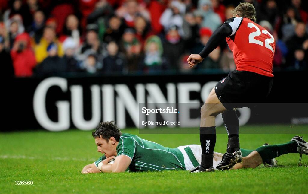 8 November 2008; David Wallace, Ireland, goes over for a try as Phil MacKenzie, Canada, watches on. Guinness Autumn Internationals, Ireland v Canada, Thomond Park, Limerick. Picture credit: Diarmuid Greene / SPORTSFILE