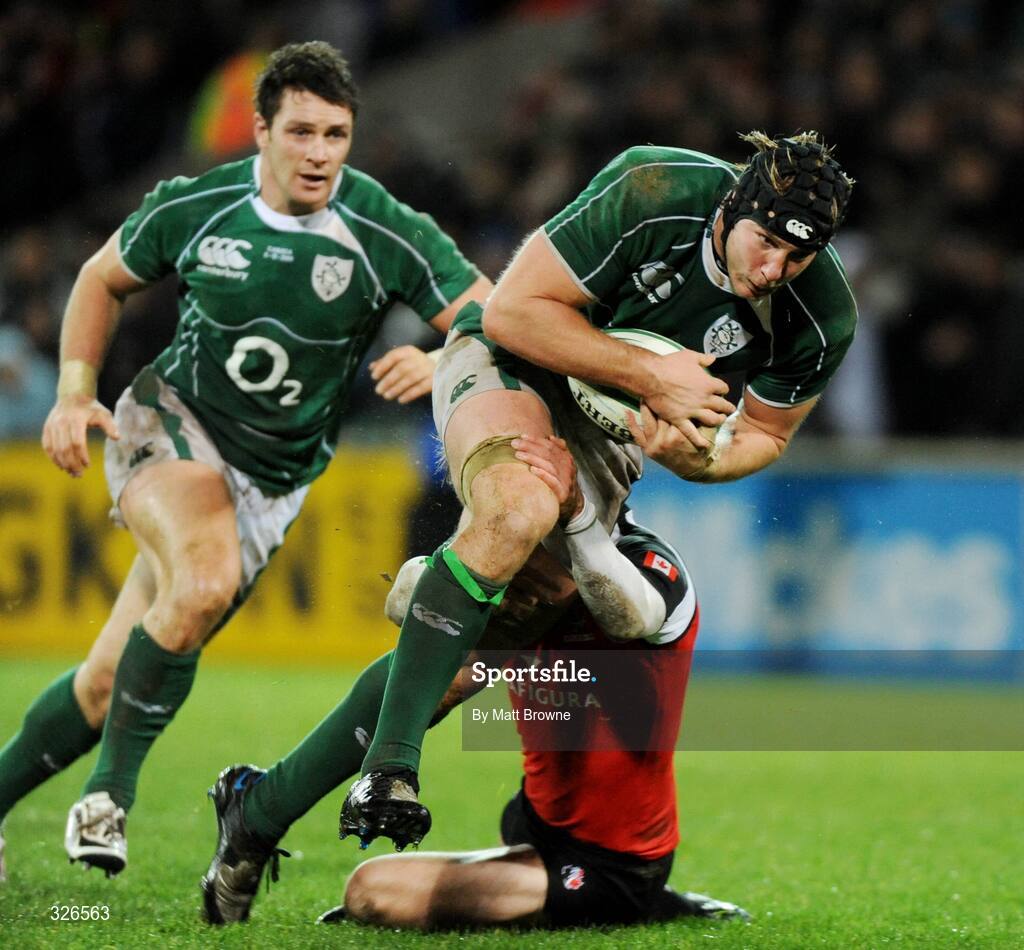 8 November 2008; Stephen Ferris, Ireland, is tackled by Matt Evans, Canada. Guinness Autumn Internationals, Ireland v Canada, Thomond Park, Limerick. Picture credit: Matt Browne / SPORTSFILE