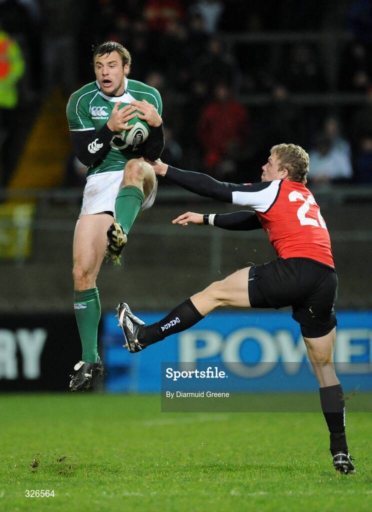 8 November 2008; Tommy Bowe, Ireland, is tackled by Phil MacKenzie, Canada. Guinness Autumn Internationals, Ireland v Canada, Thomond Park, Limerick. Picture credit: Diarmuid Greene / SPORTSFILE