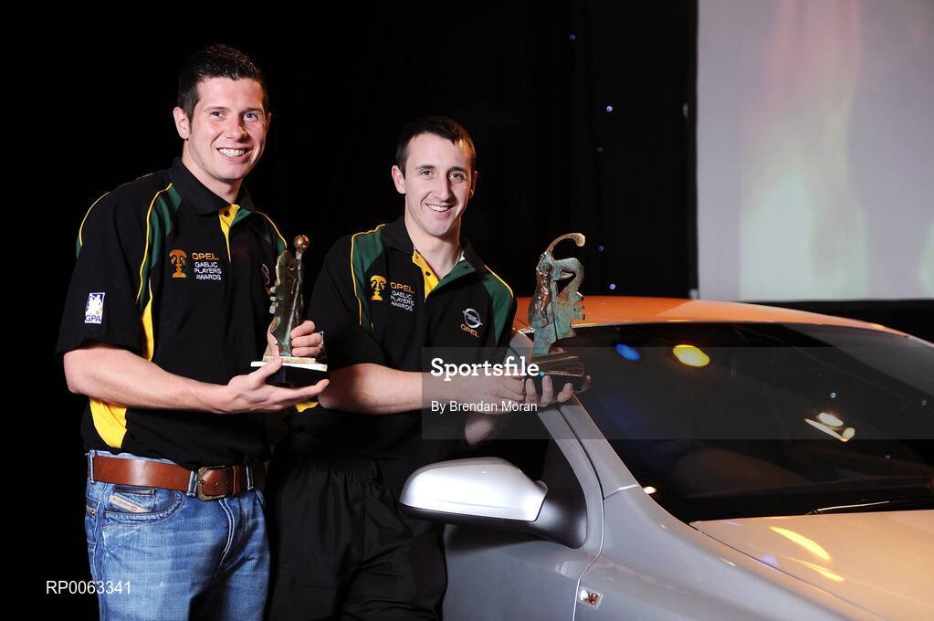7 November 2008; Tyrone footballer Sean Cavangh, left, who was named Opel Gaelic Players Footballer of the Year and Kilkenny hurler Eoin Larkin who was named Opel Gaelic Players Hurler of the Year at the 2008 Opel Gaelic Players of the Year Awards. Citywest Hotel, Conference, Leisure & Golf Resort, Dublin. Picture credit: Brendan Moran / SPORTSFILE