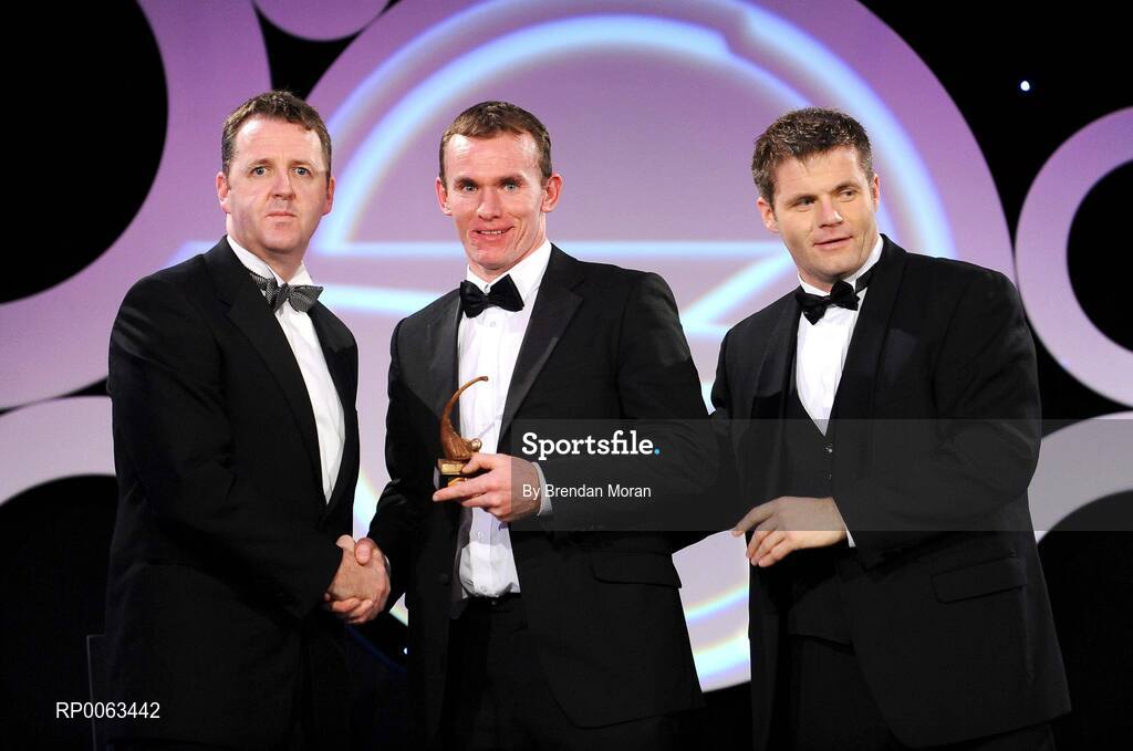 7 November 2008; Noel Hickey, of Kilkenny, is presented with his OPEL GPA award by Dave Sheeran, Managing Director, OPEL Ireland, left, and Dessie Farrell, Chief Executive, Gaelic Players Association, during the 2008 Opel Gaelic Players of the Year awards for Hurling and Football. Citywest Hotel, Conference, Leisure & Golf Resort, Dublin. Picture credit: Brendan Moran / SPORTSFILE