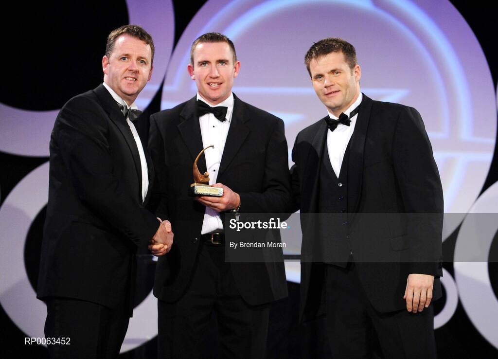7 November 2008; Eddie Brennan, of Kilkenny, is presented with his OPEL GPA award by Dave Sheeran, Managing Director, OPEL Ireland, left, and Dessie Farrell, Chief Executive, Gaelic Players Association, during the 2008 Opel Gaelic Players of the Year awards for Hurling and Football. Citywest Hotel, Conference, Leisure & Golf Resort, Dublin. Picture credit: Brendan Moran / SPORTSFILE