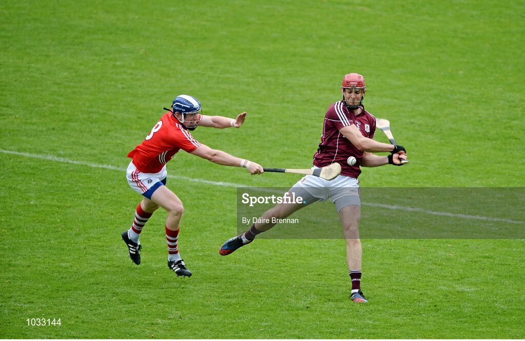 26 July 2015; Jonathan Glynn, Galway, in action against Damien Cahalane, Cork. GAA Hurling All-Ireland Senior Championship, Quarter-Final, Galway v Cork. Semple Stadium, Thurles, Co. Tipperary. Picture credit: Dáire Brennan / SPORTSFILE