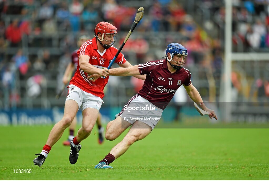 26 July 2015; Cyril Donnellan, Galway, in action against Bill Cooper, Cork. GAA Hurling All-Ireland Senior Championship, Quarter-Final, Galway v Cork. Semple Stadium, Thurles, Co. Tipperary. Picture credit: Stephen McCarthy / SPORTSFILE