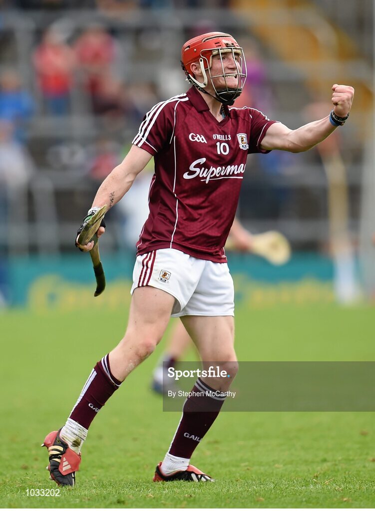 26 July 2015; Conor Whelan, Galway, celebrates scoring a second half point. GAA Hurling All-Ireland Senior Championship, Quarter-Final, Galway v Cork. Semple Stadium, Thurles, Co. Tipperary. Picture credit: Stephen McCarthy / SPORTSFILE