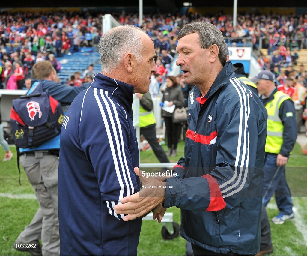 26 July 2015; Galway manager Anthony Cunningham and Cork manager Jimmy Barry Murphy shake hands after the game. GAA Hurling All-Ireland Senior Championship, Quarter-Final, Galway v Cork. Semple Stadium, Thurles, Co. Tipperary. Picture credit: Dáire Brennan / SPORTSFILE