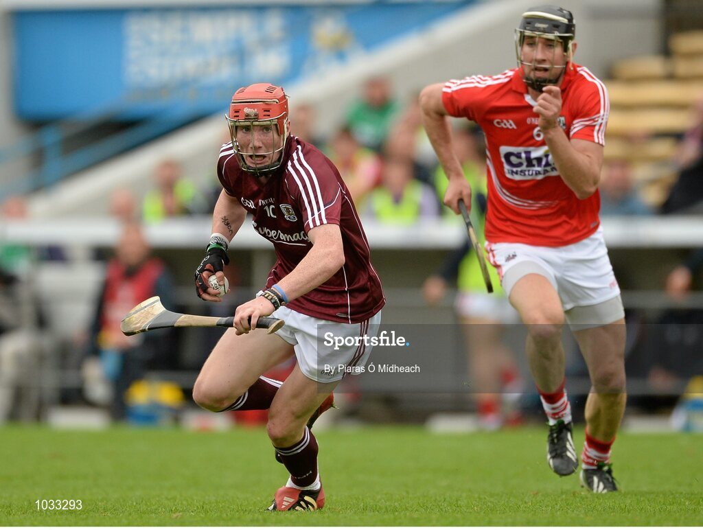 26 July 2015; Conor Whelan, Galway, in action against Mark Ellis, Cork. GAA Hurling All-Ireland Senior Championship, Quarter-Final, Galway v Cork. Semple Stadium, Thurles, Co. Tipperary. Picture credit: Piaras Ó Mídheach / SPORTSFILE