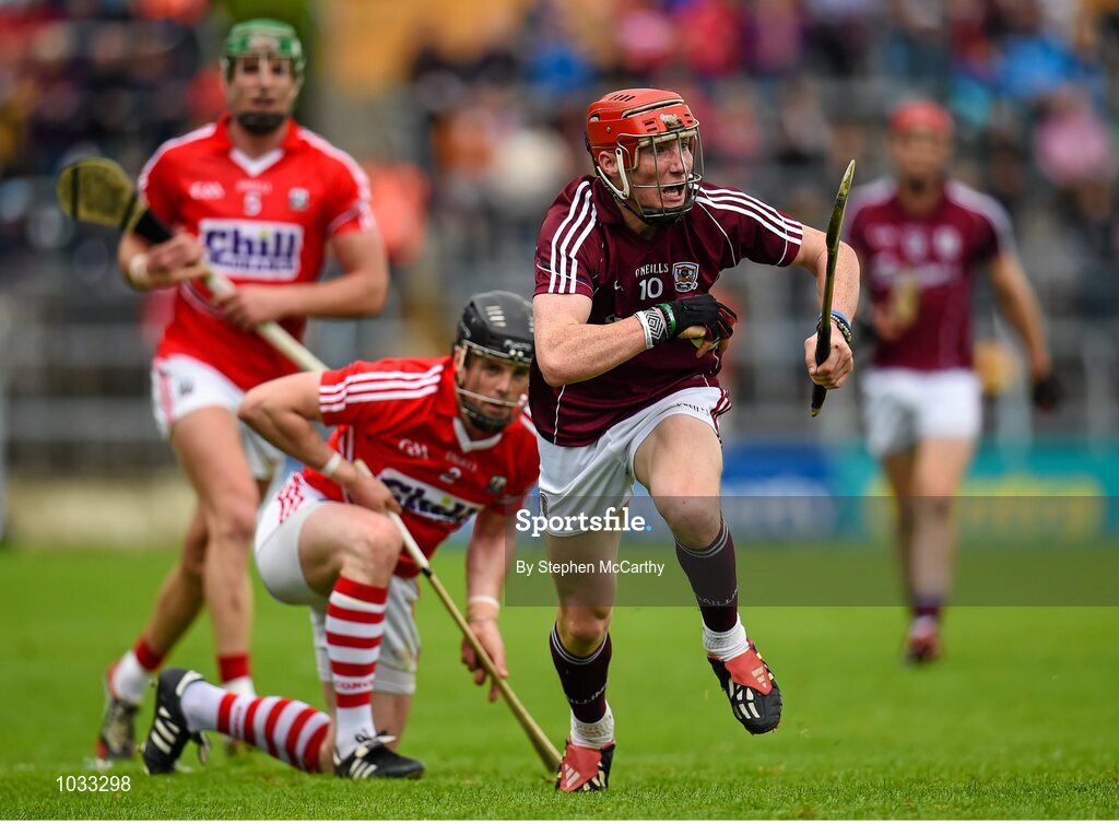 26 July 2015; Conor Whelan, Galway. GAA Hurling All-Ireland Senior Championship, Quarter-Final, Galway v Cork. Semple Stadium, Thurles, Co. Tipperary. Picture credit: Stephen McCarthy / SPORTSFILE