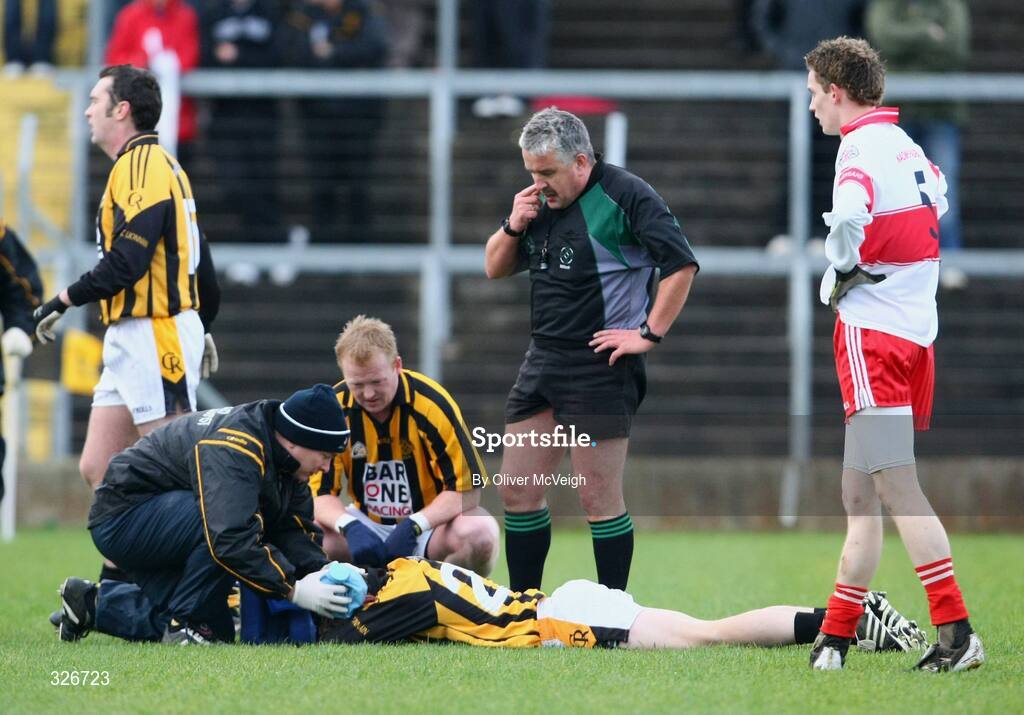 9 November 2008; Martin Aherne, Crossmaglen Rangers, receives treatment after being concussed. AIB Ulster Senior Club Football Championship quarter-final, Crossmaglen Rangers v St Patrick's, St Oliver Plunkett Park, Crossmaglen, Co. Armagh. Picture credit: Oliver McVeigh / SPORTSFILE