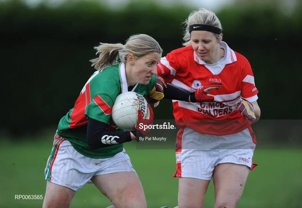 9 November 2008; Cora Staunton, Carnacon, in action against Michelle Grimes, Donaghmoyne. Vhi Healthcare All-Ireland Senior Club semi-final, Carnacon, Mayo v Donaghmoyne, Monaghan, Ray Prendergast Memorial Park, Clogher, Mayo. Picture credit: Pat Murphy / SPORTSFILE