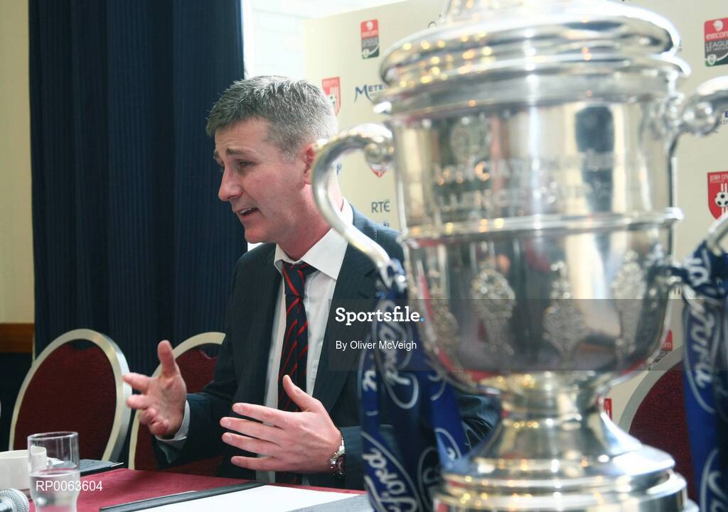 11 November 2008; Derry City manager Stephen Kenny during an FAI Ford Cup Final Media Day. City Hotel, Derry. Picture credit: Oliver McVeigh / SPORTSFILE