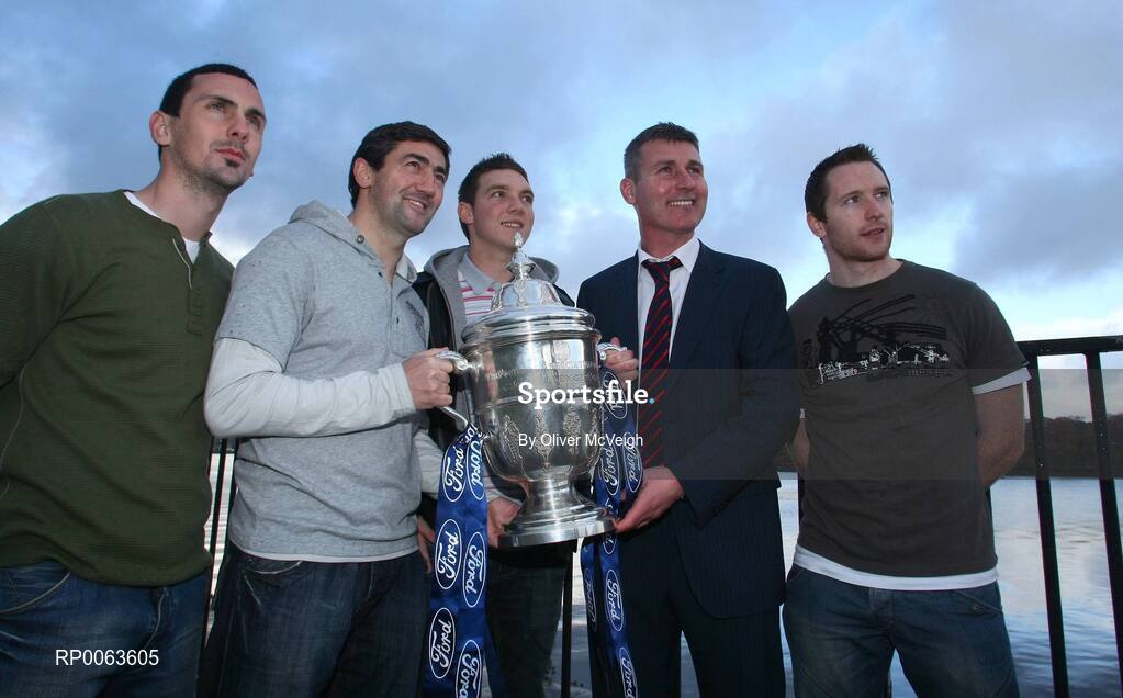 11 November 2008; Derry City's, from left to right, Mark Farren, Peter Hutton, Kevin Deery, manager Stephen Kenny and Barry Molloy during an FAI Ford Cup Final Media Day. City Hotel, Derry. Picture credit: Oliver McVeigh / SPORTSFILE