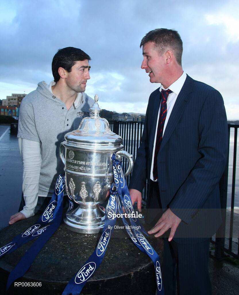 11 November 2008; Derry City captain Peter Hutton and manager Stephen Kenny during an FAI Ford Cup Final Media Day. City Hotel, Derry. Picture credit: Oliver McVeigh / SPORTSFILE