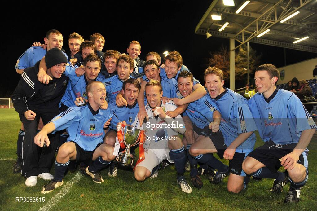 11 November 2008; UCD players celebrate with the trophy after victory over Bohemians. A Championship Final, UCD v Bohemians, UCD Bowl, Dublin. Picture credit: David Maher / SPORTSFILE