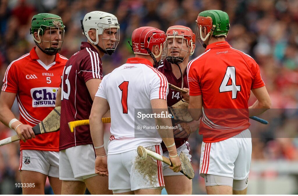 26 July 2015; Joe Canning and Jason Flynn of Galway, left, in a tussle with Aidan Walsh, left, Anthony Nash and Stephen McDonnell of Cork during the GAA Hurling All-Ireland Senior Championship Quarter-Final match between Galway and Cork at Semple Stadium in Thurles, Tipperary. Photo by Piaras Ó Mídheach/Sportsfile