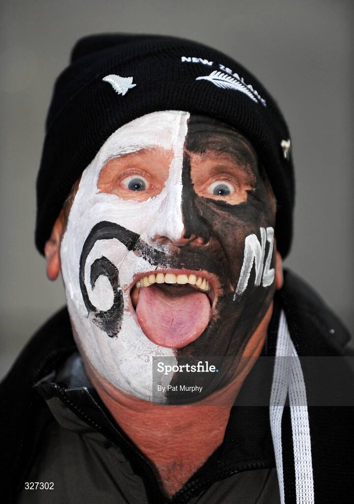 15 November 2008; Roy Steiner, from Tauranga, New Zealand, shows his support before the game. Guinness Autumn Internationals, Ireland v New Zealand, Croke Park, Dublin. Picture credit: Pat Murphy / SPORTSFILE