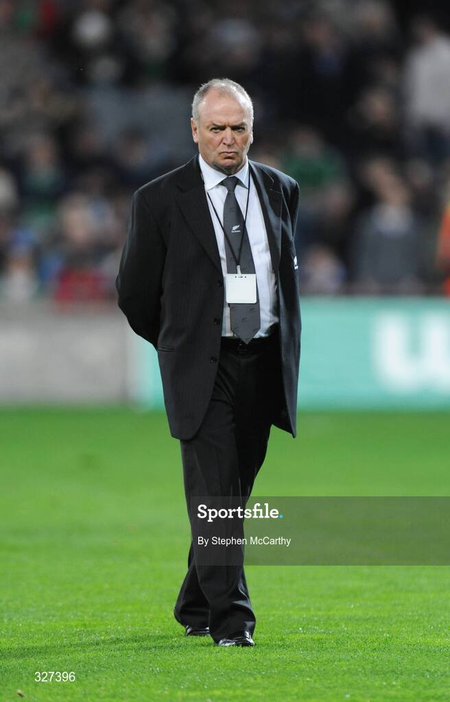 15 November 2008; New Zealand head coach Graham Henry. Guinness Autumn Internationals, Ireland v New Zealand, Croke Park, Dublin. Picture credit: Stephen McCarthy / SPORTSFILE