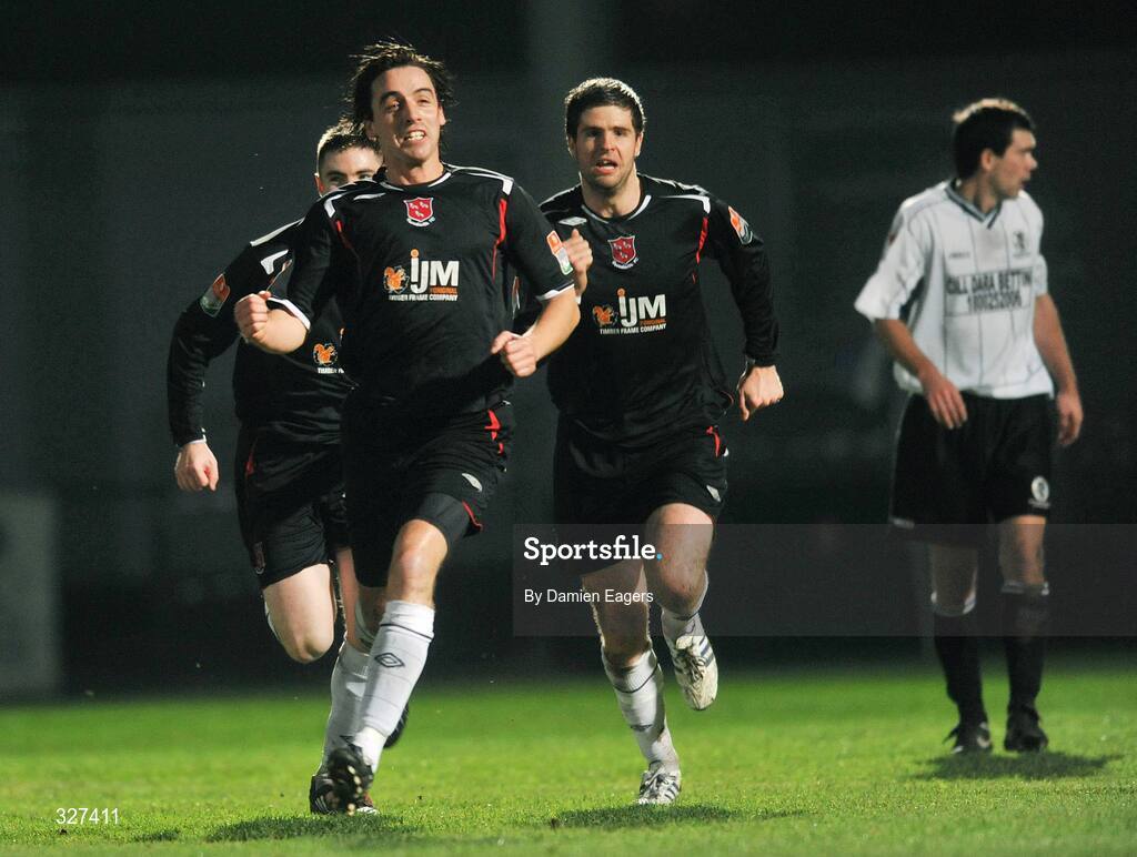 15 November 2008; Robbie Farrell, Dundalk, celebrates after scoring his sides opening goal. eircom League First Division, Kildare County v Dundalk, Station Road, Kildare. Picture credit: Damien Eagers / SPORTSFILE