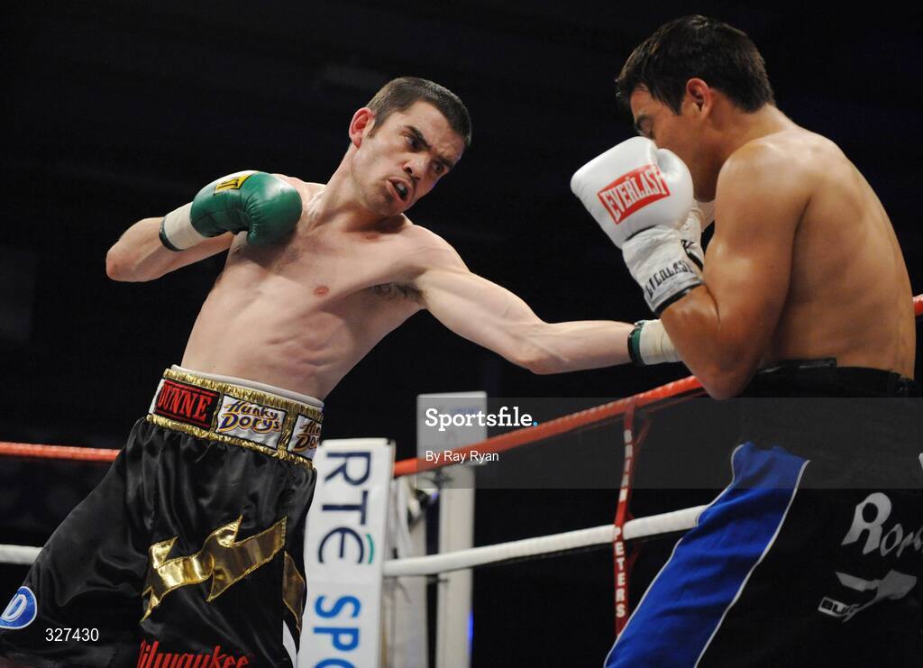 15 November 2008; Bernard Dunne lands a punch on Cristian Faccio. Hunky Dory Fight Night, Breaffy House Hotel, Mayo. Picture credit: Ray Ryan / SPORTSFILE